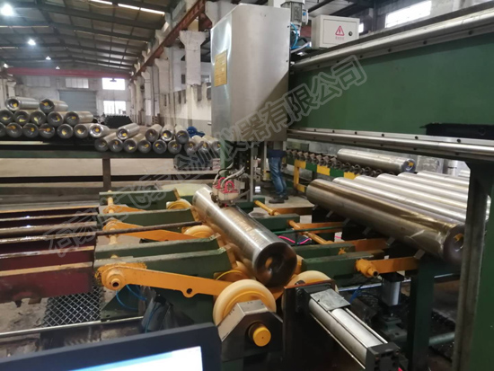 棒材超聲自動(dòng)探傷設(shè)備.jpg 棒材超聲自動(dòng)探傷設(shè)備.jpg